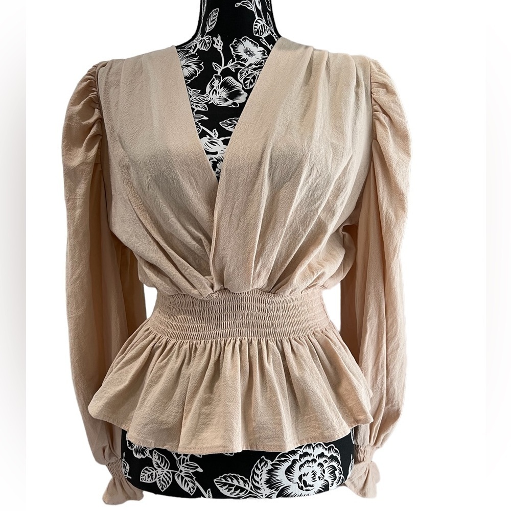 HYFVE Cream Smocked Waist Peplum Blouse Puff Sleeve Top M NWT